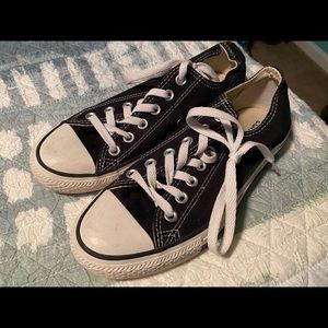 Black converse